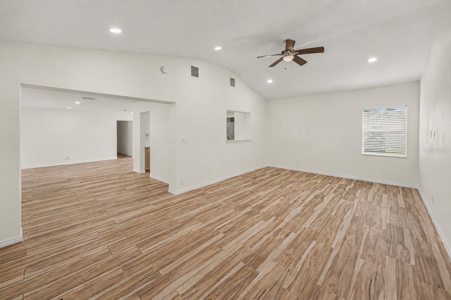 3936 E EDEN ROC CIR #1 — photo 10
