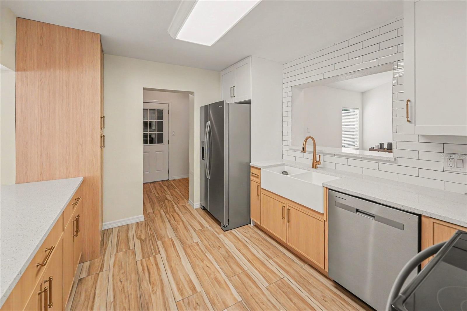 3936 E EDEN ROC CIR #1 — photo 8