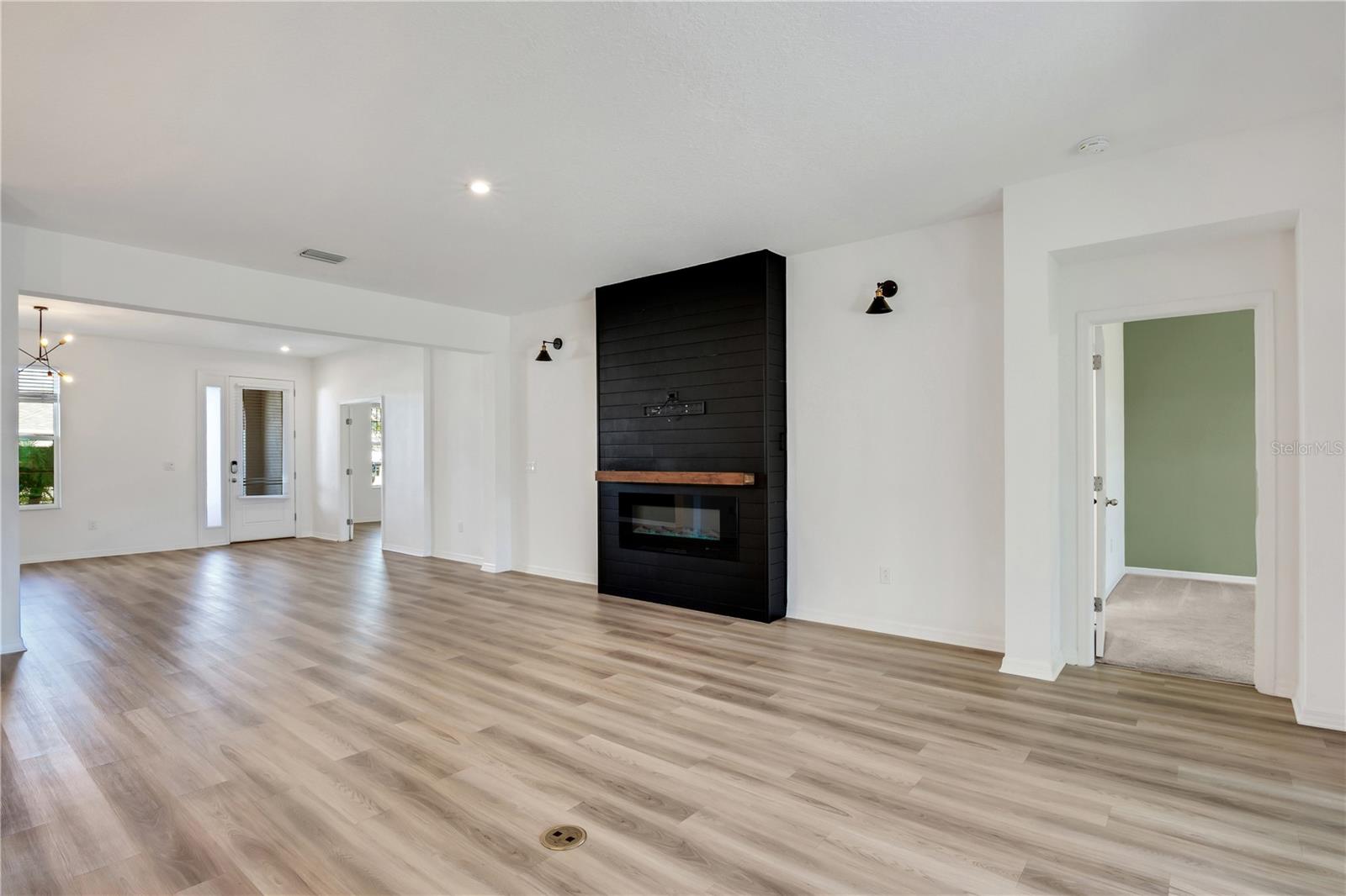 5315 GAVELLA CV — photo 16