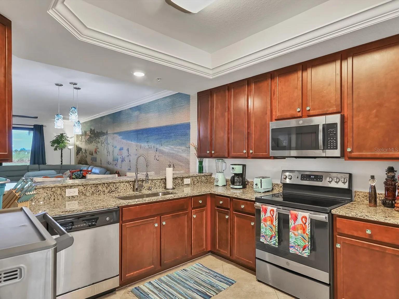 5558 PALMER CIR #101 — photo 16