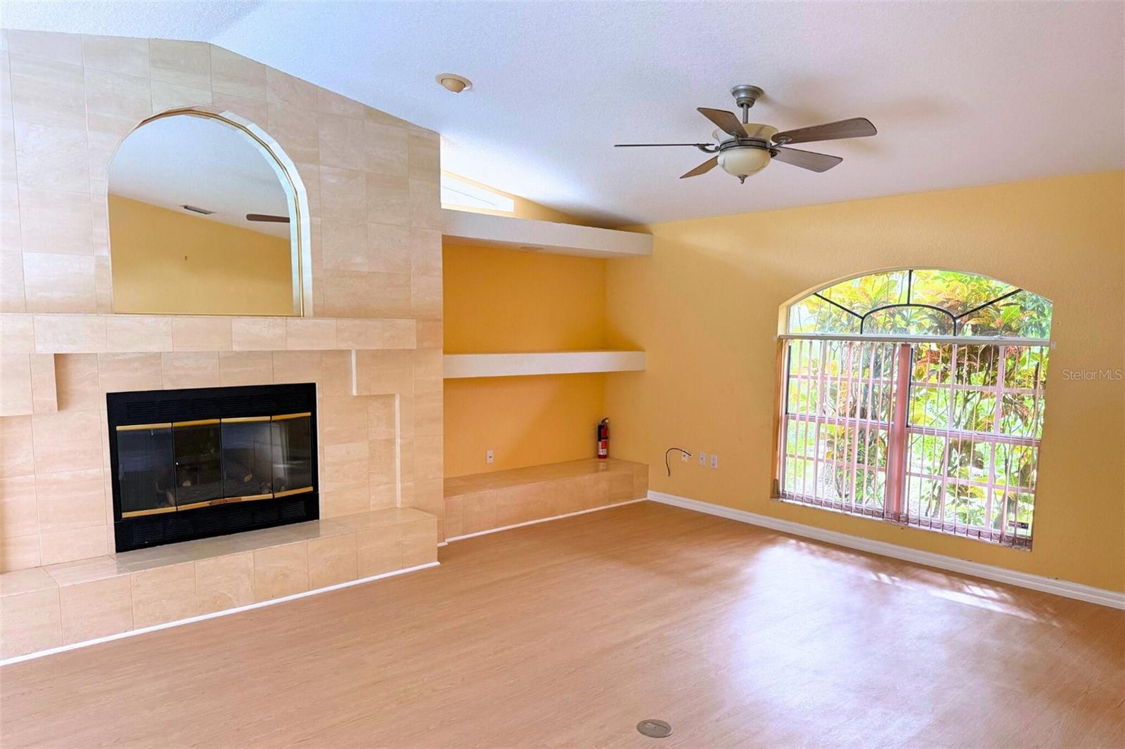 8748 FOREST LAKE DR — photo 9
