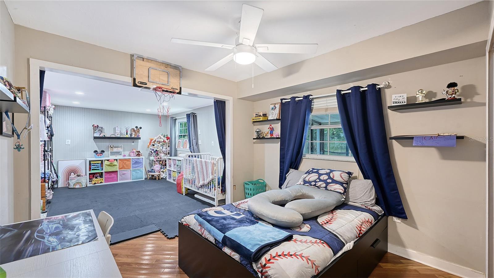 5107 WOODLAWN CIR W — photo 18