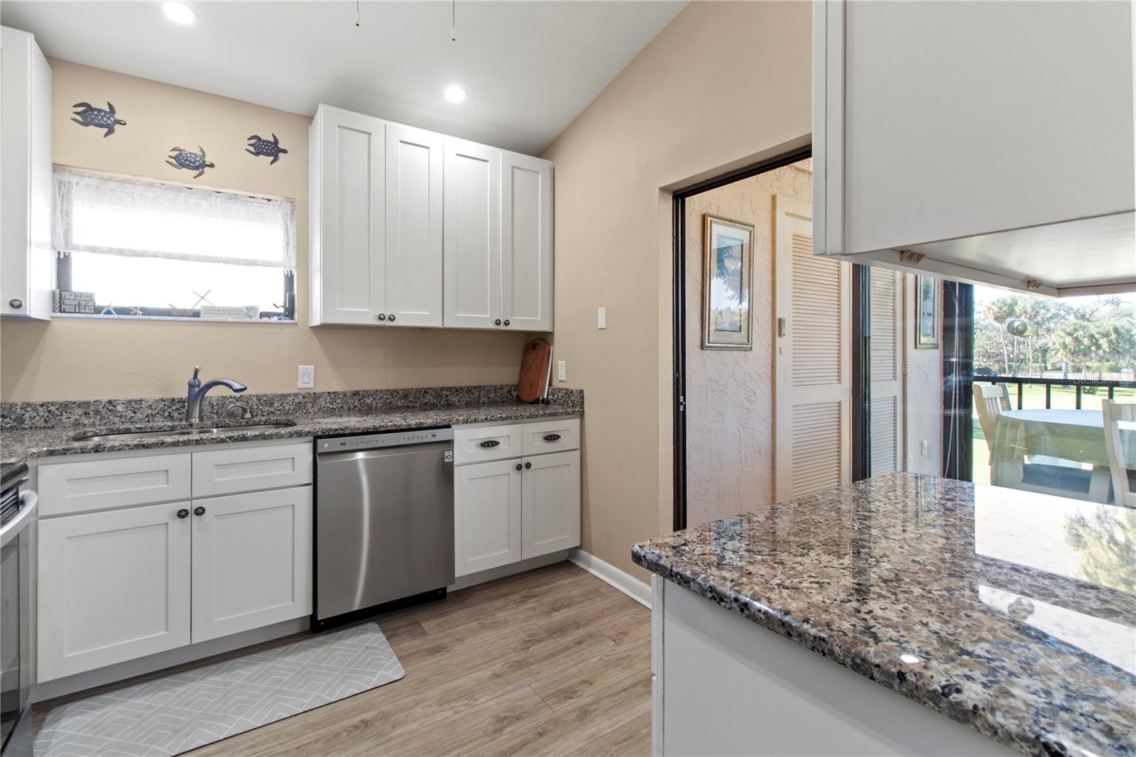 4640 RED MAPLE RD #1208 — photo 21