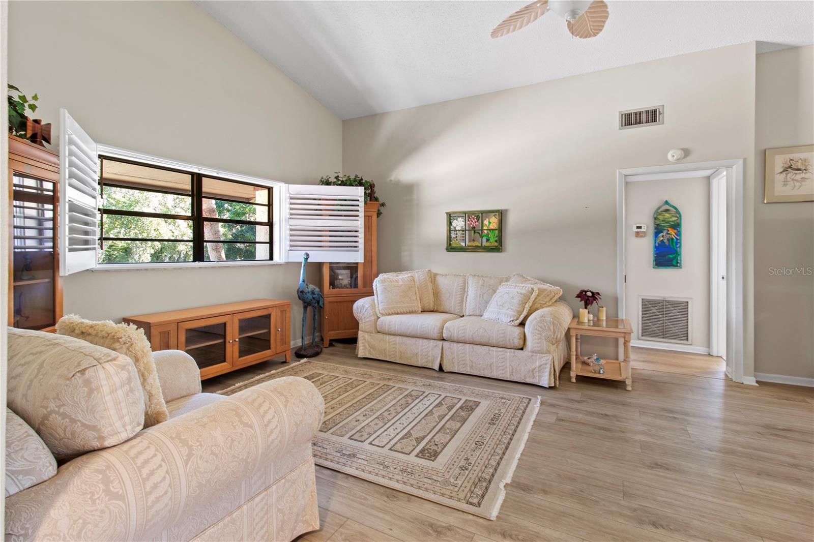 4640 RED MAPLE RD #1208 — photo 11