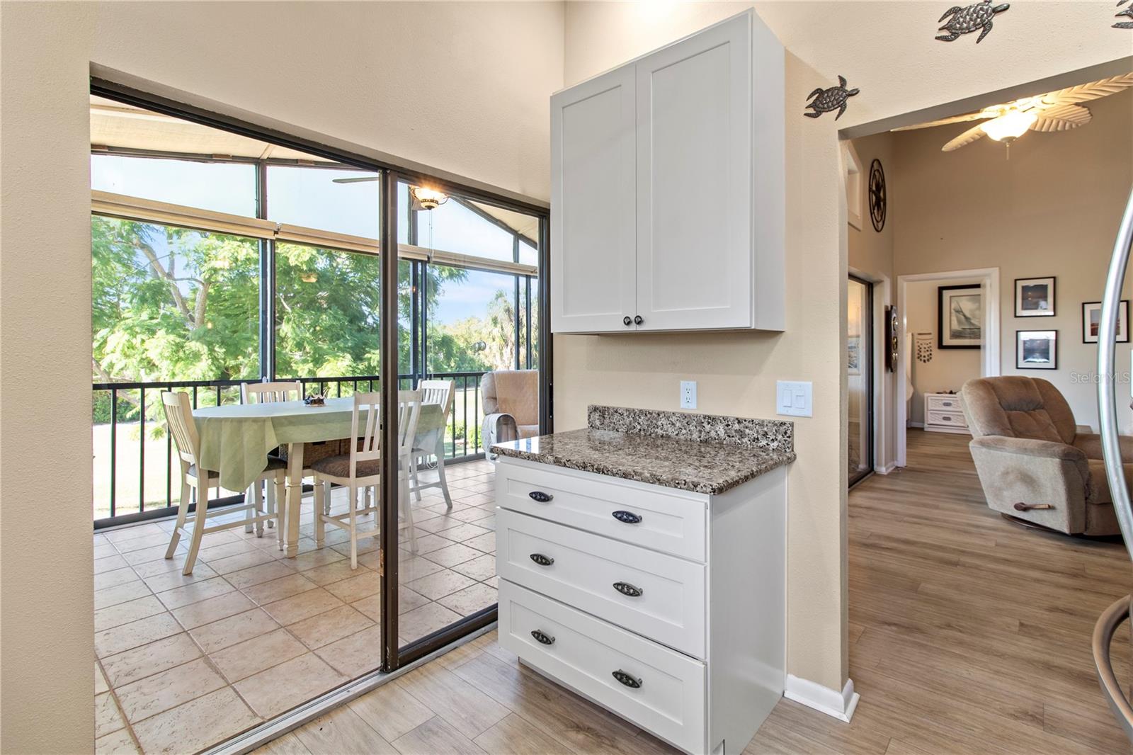 4640 RED MAPLE RD #1208 — photo 23