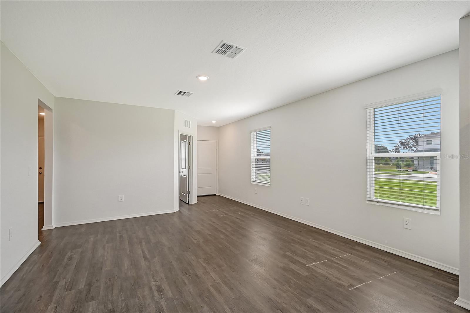 4413 BOXELDER AVE — photo 5