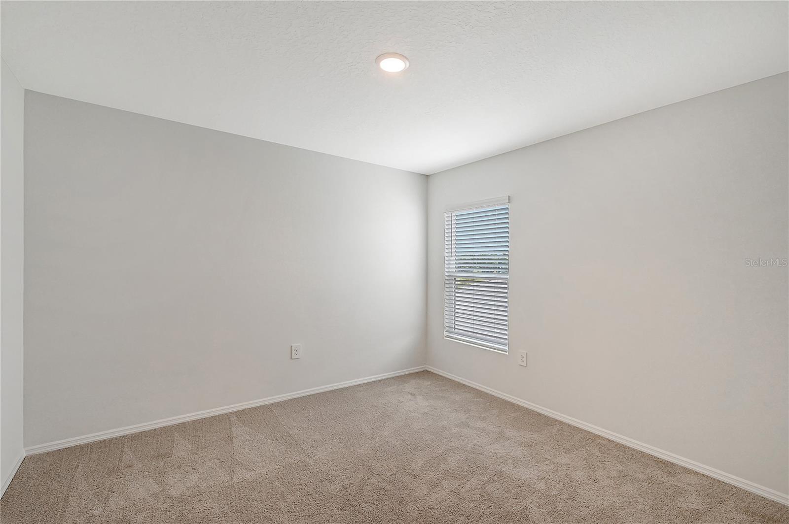 11410 LAKE LOUISA TER — photo 15