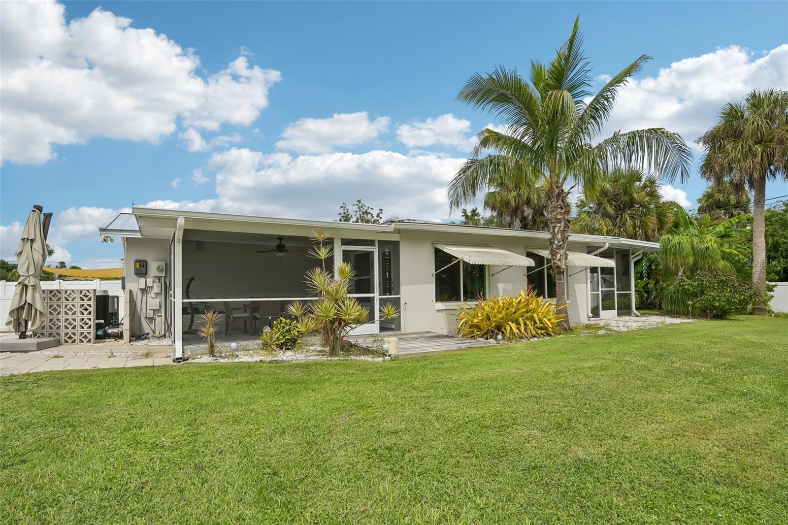 Home in NOKOMIS — photo 3