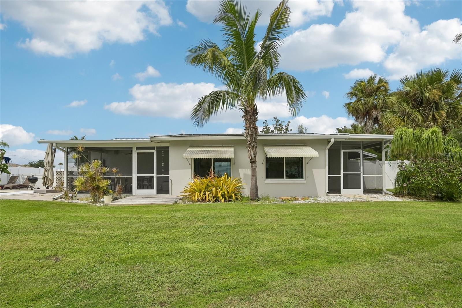 Home in NOKOMIS — photo 4