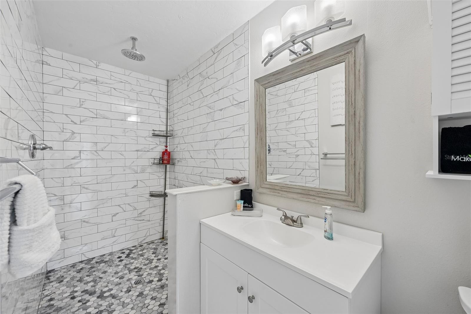 Home in NOKOMIS — photo 26