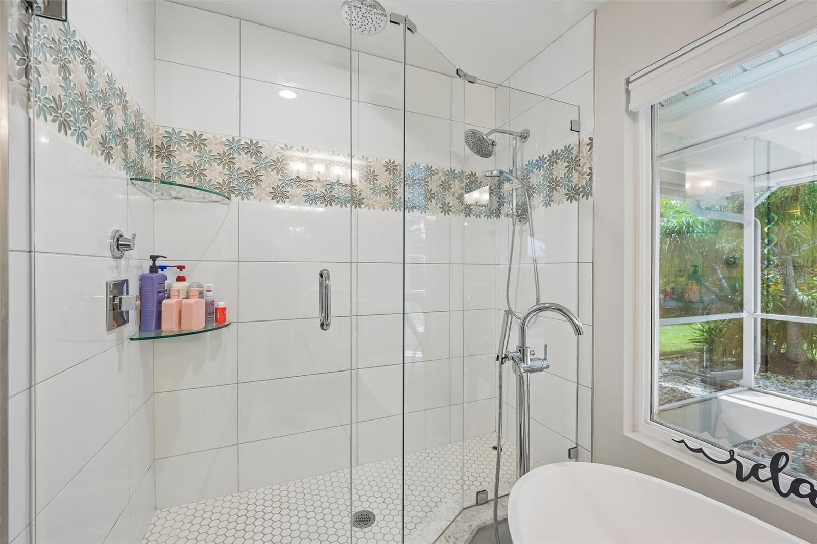 Home in NOKOMIS — photo 15