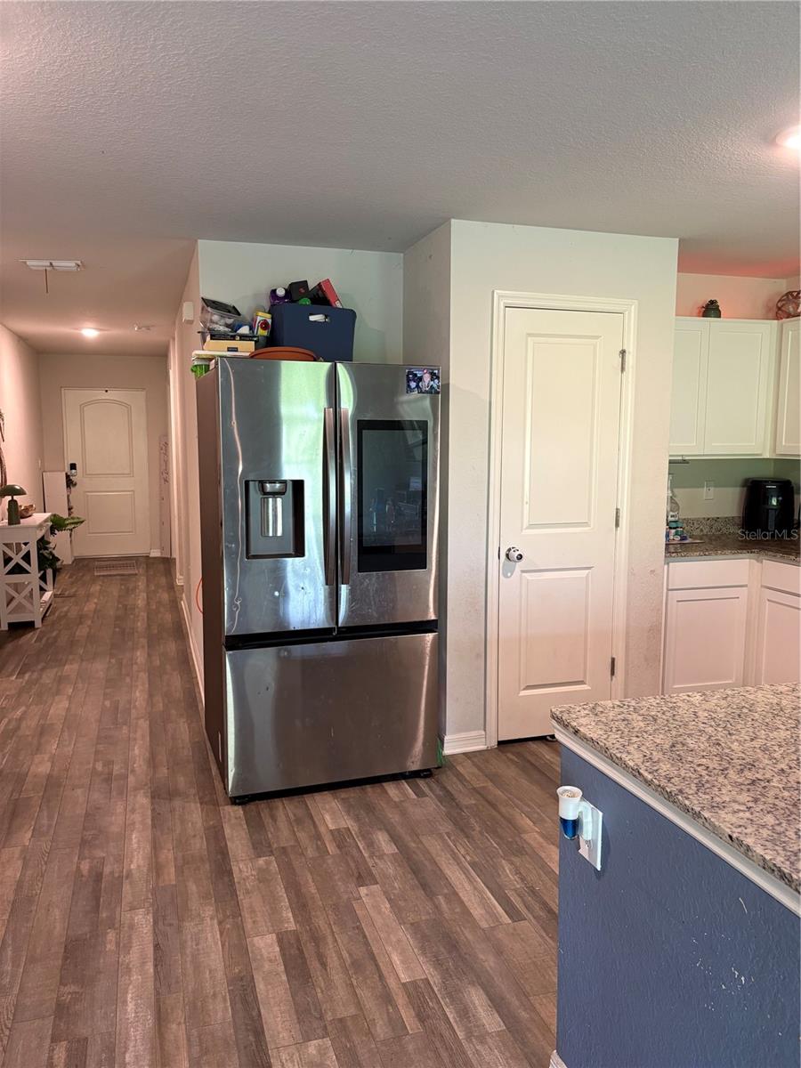 2676 ROLLING RD — photo 15