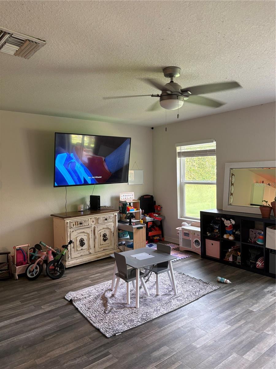 2676 ROLLING RD — photo 11