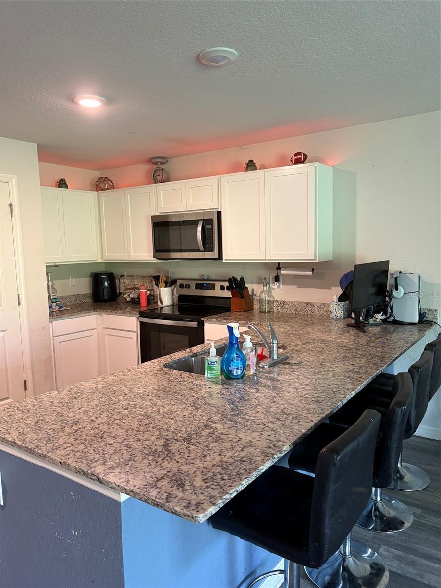 2676 ROLLING RD — photo 18