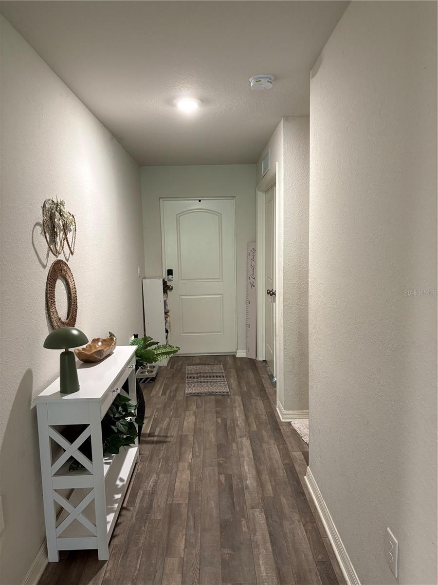 2676 ROLLING RD — photo 4