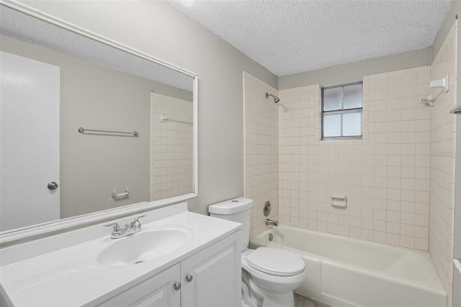 1512 RUSSELL AVE — photo 21