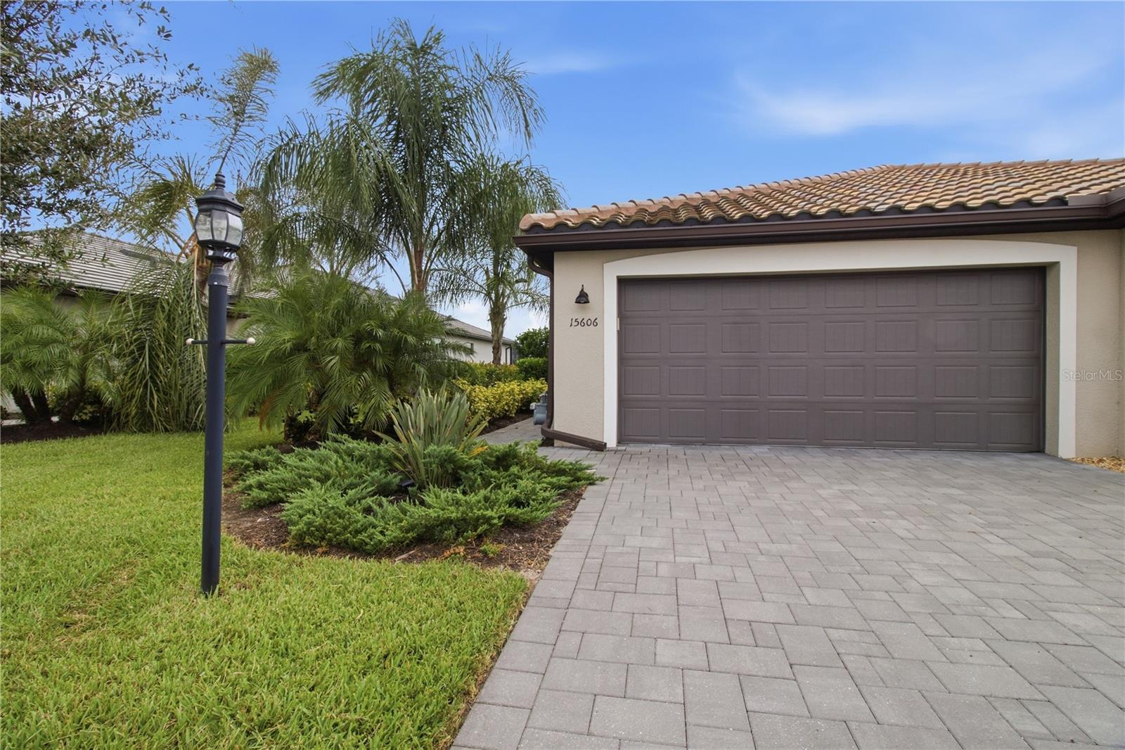 15606 SUNNY DAY DR — photo 10