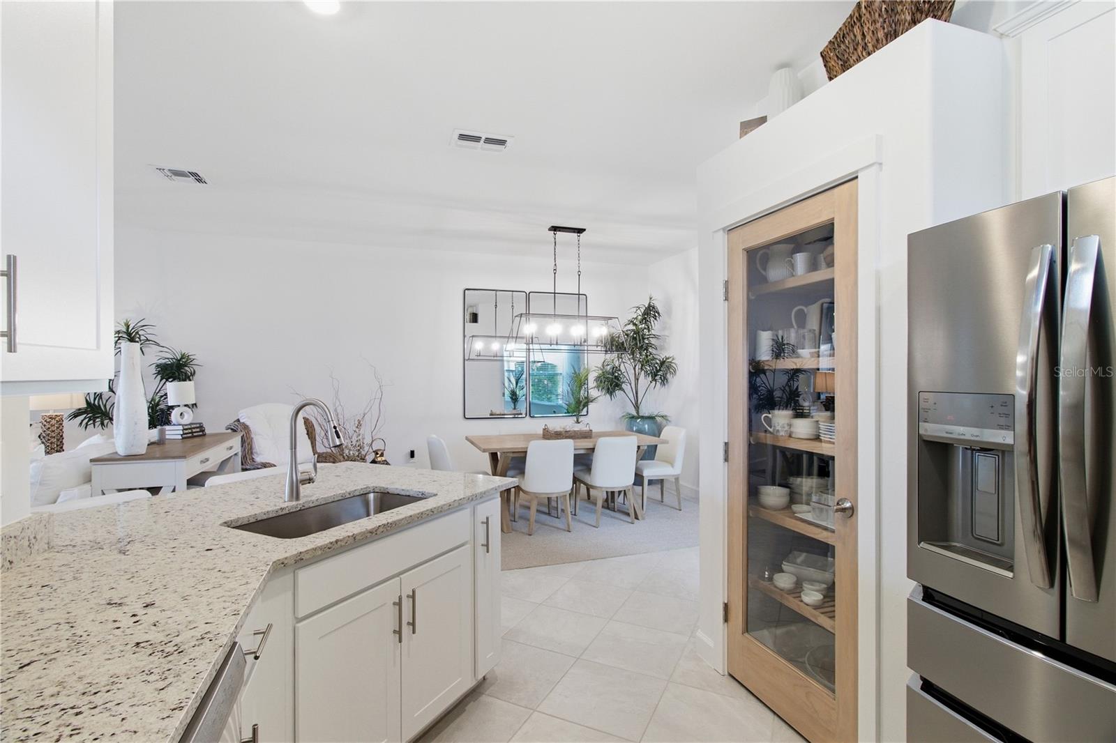 15606 SUNNY DAY DR — photo 27