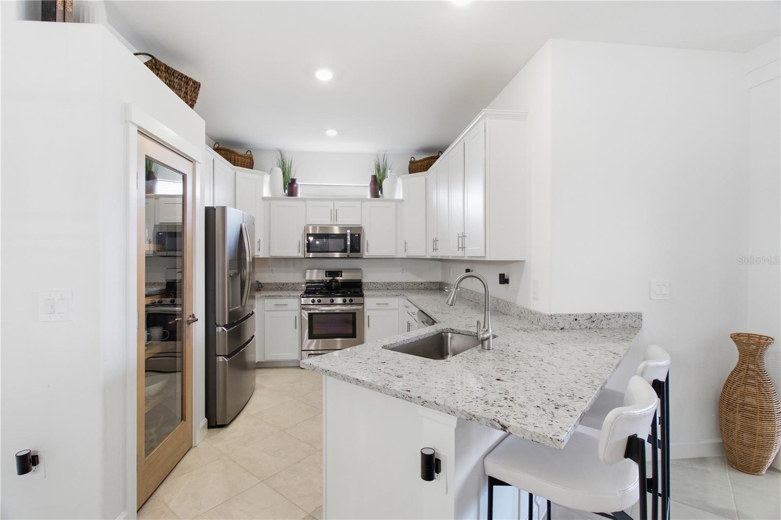 15606 SUNNY DAY DR — photo 24