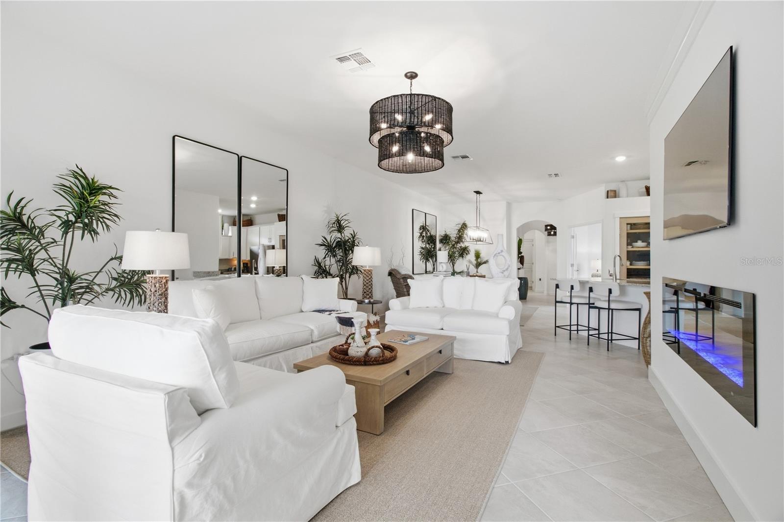 15606 SUNNY DAY DR — photo 35