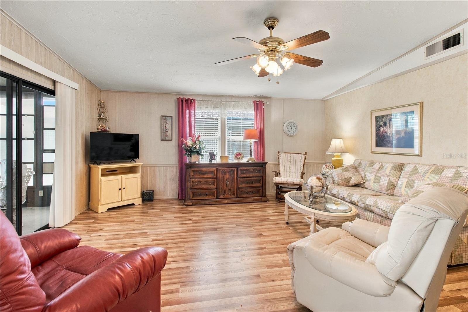 3411 JUDITH DR — photo 16