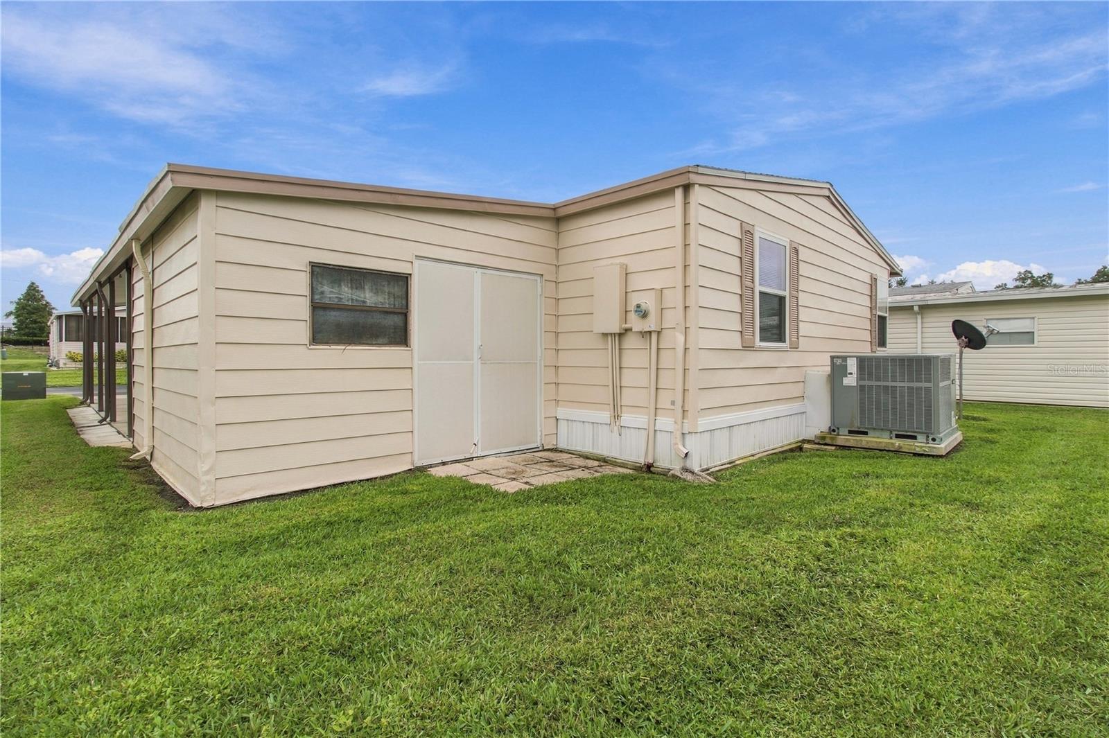 3411 JUDITH DR — photo 6