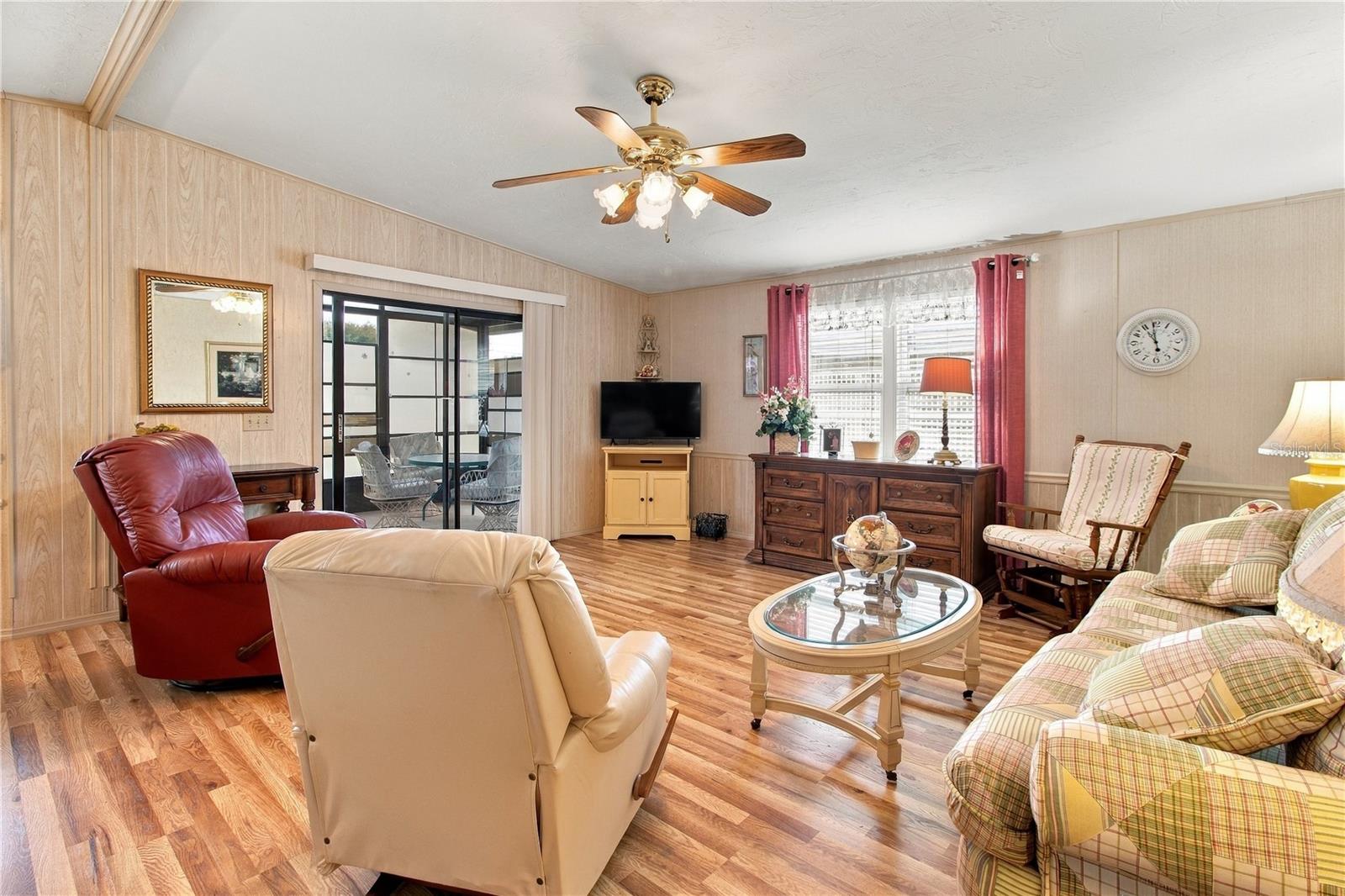 3411 JUDITH DR — photo 17