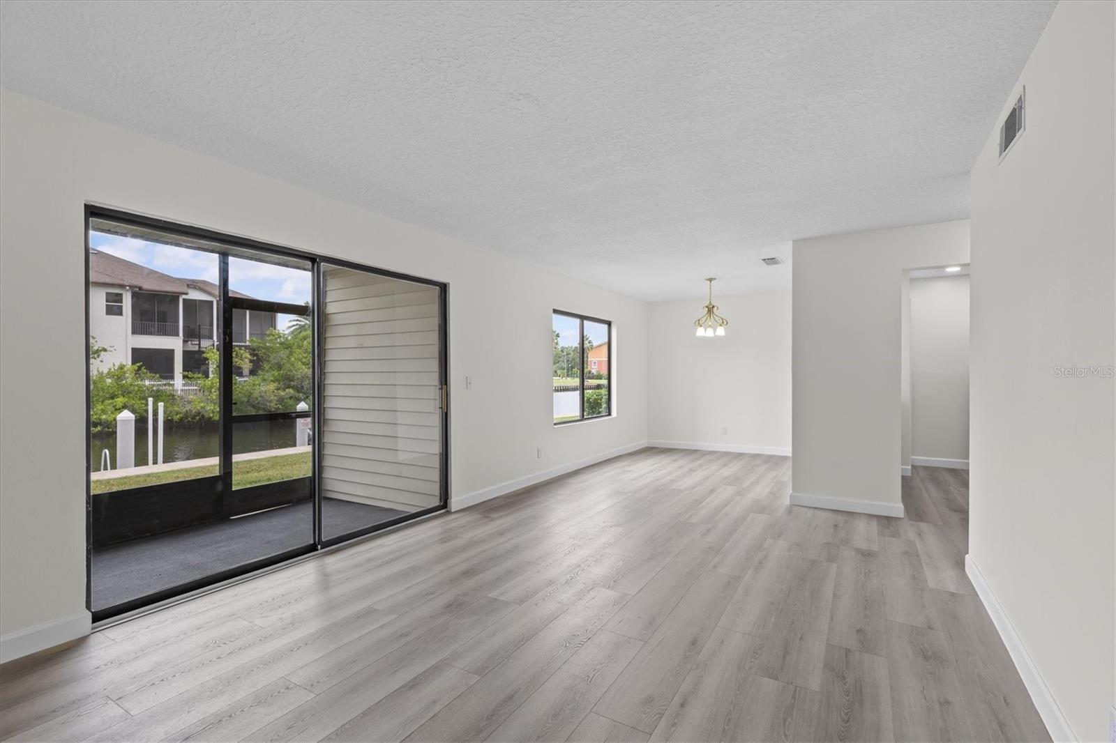 381 MOORINGS COVE DR #9B — photo 5