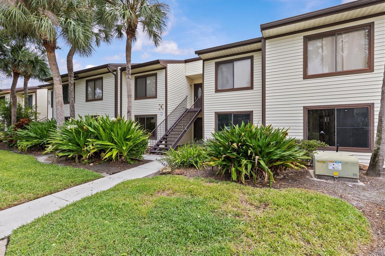 381 MOORINGS COVE DR #9B — photo 2