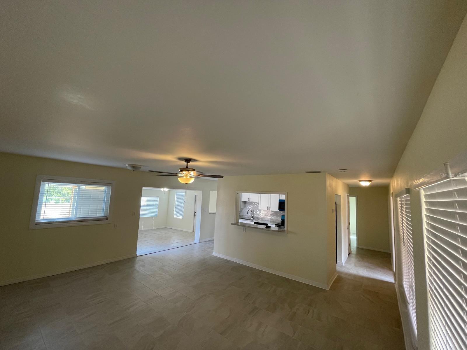 309 COUNTRY CLUB DR — photo 3