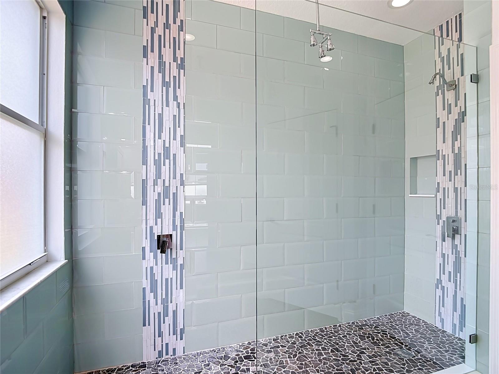 18316 CYPRESS HAVEN DR — photo 22