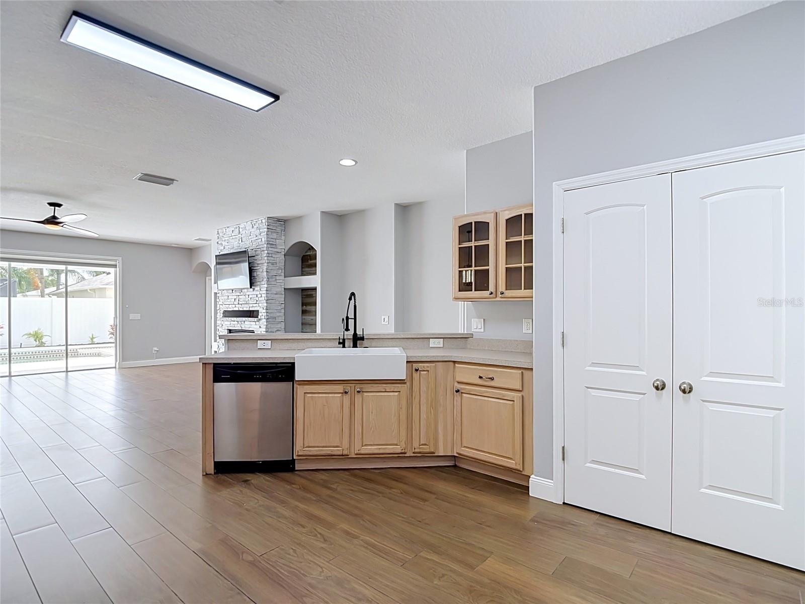 18316 CYPRESS HAVEN DR — photo 16