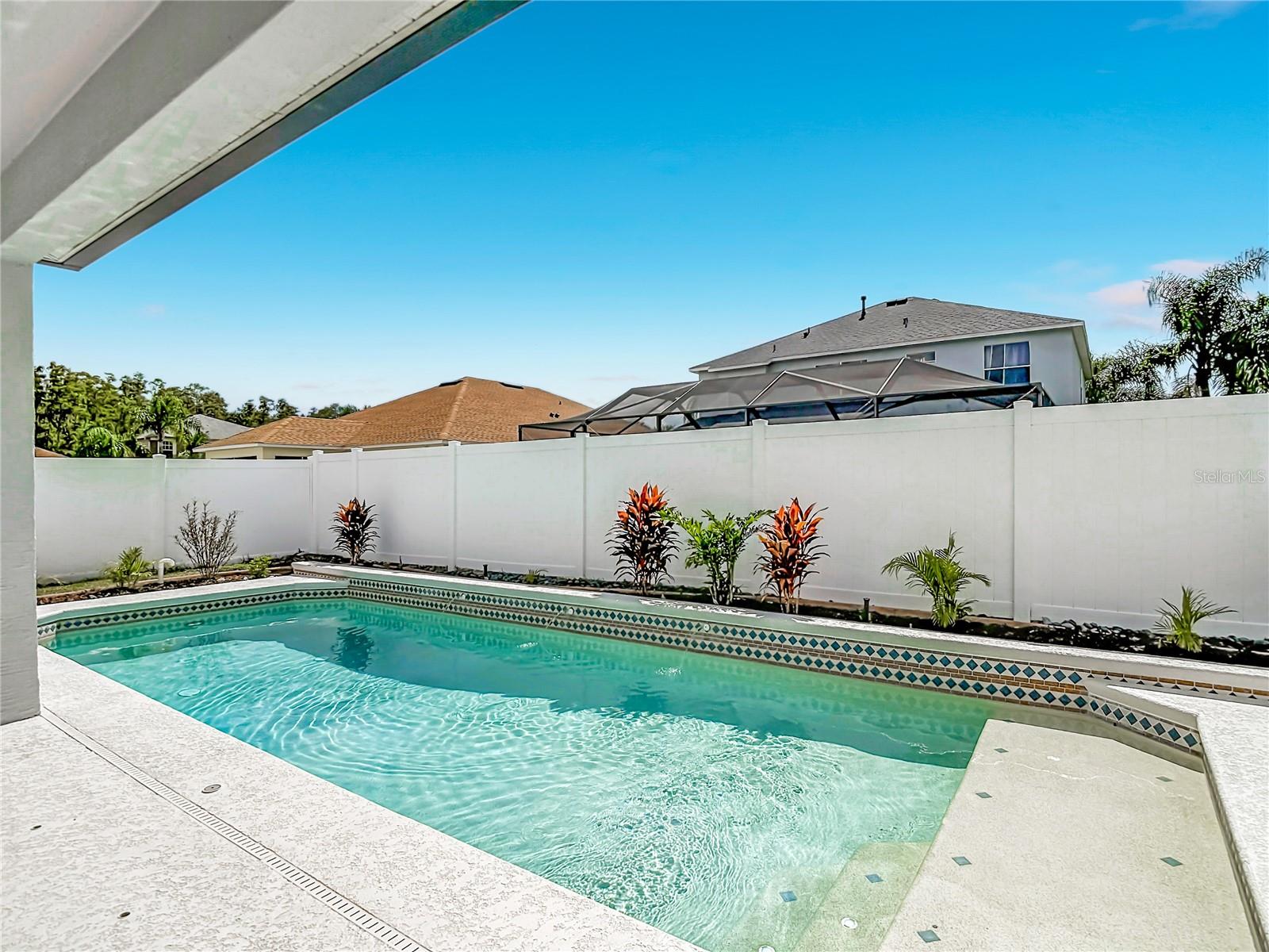18316 CYPRESS HAVEN DR — photo 33