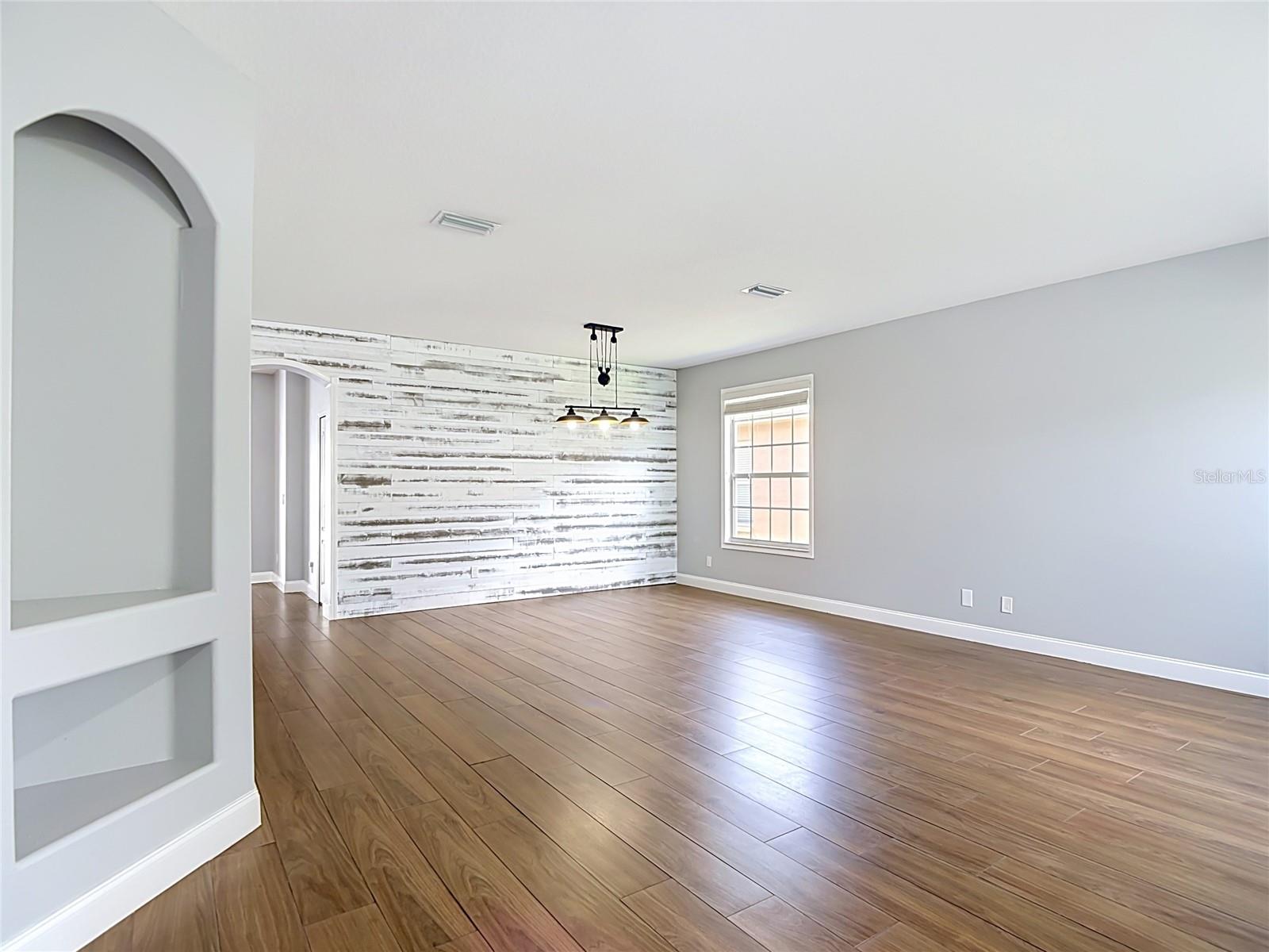 18316 CYPRESS HAVEN DR — photo 5