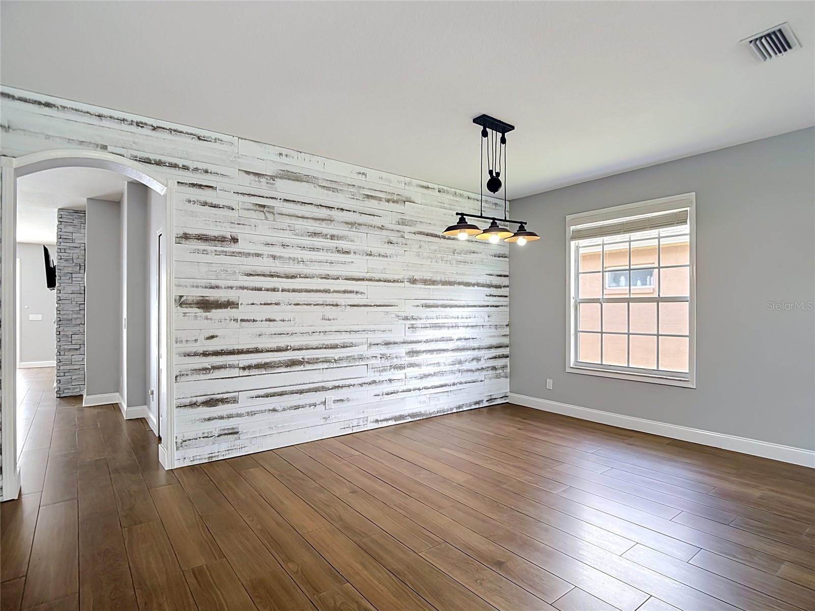 18316 CYPRESS HAVEN DR — photo 6