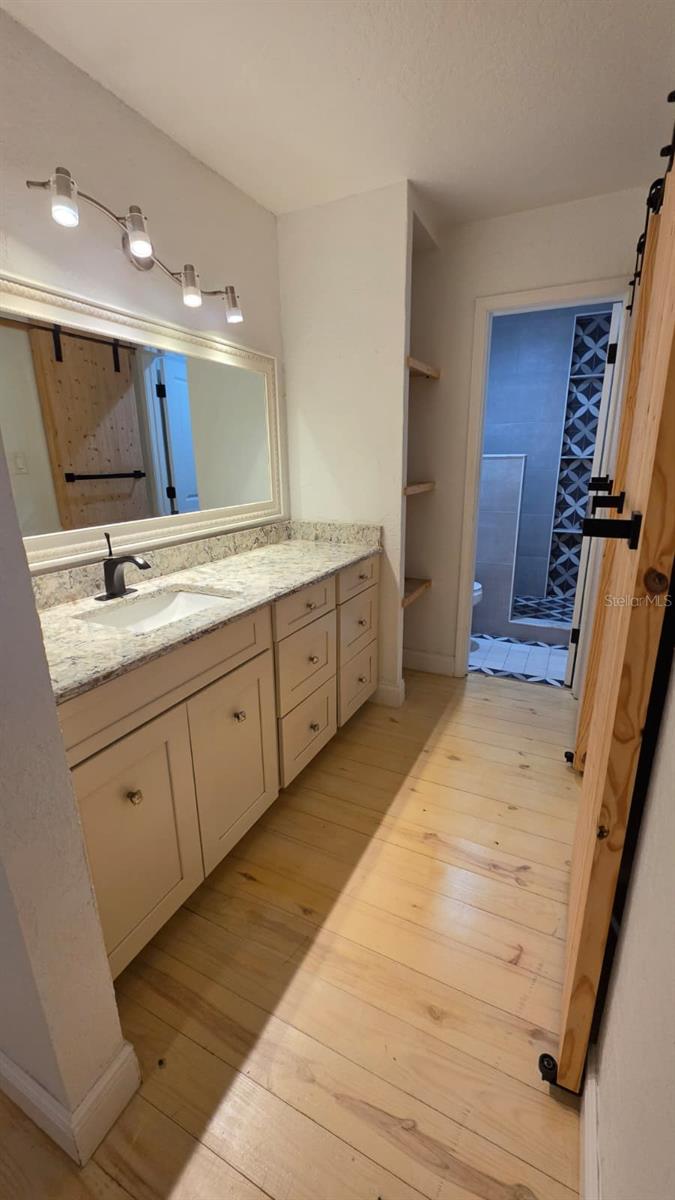 4453 RAYFIELD DR — photo 13