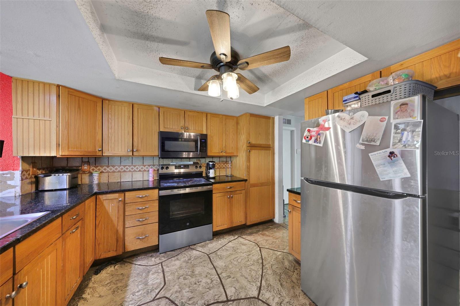 12023 MAHOGANY DR — photo 7