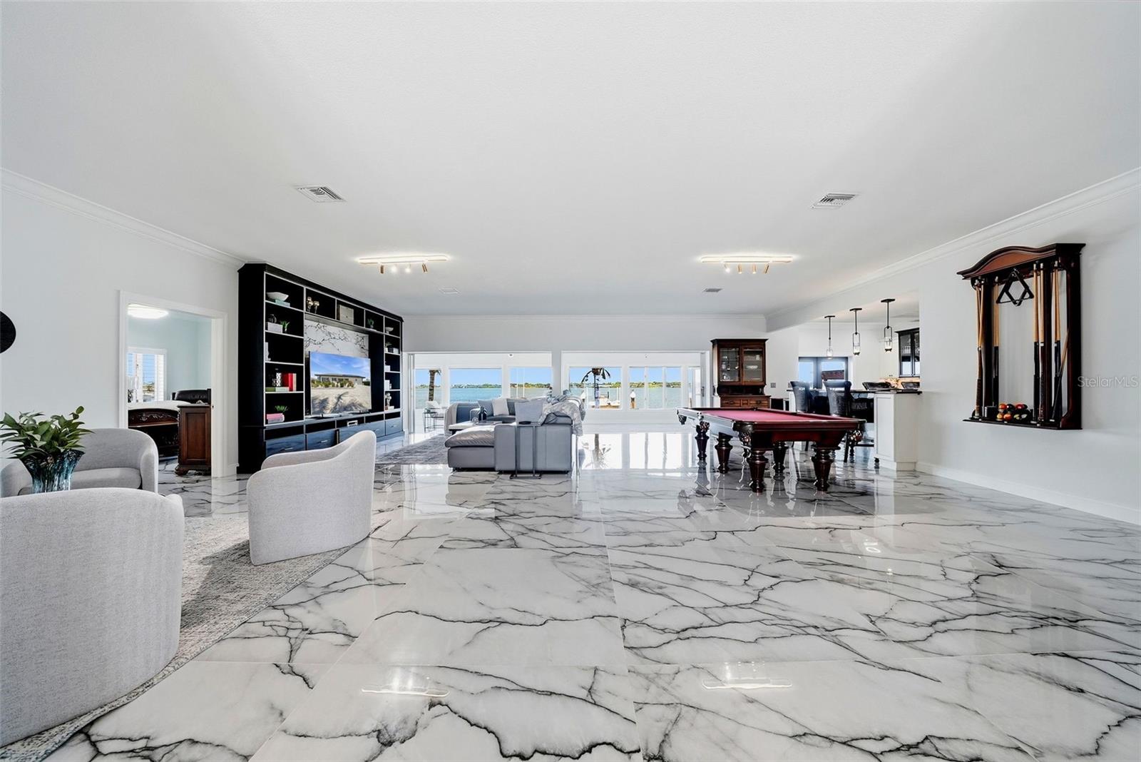 5207 BAY STATE RD — photo 20