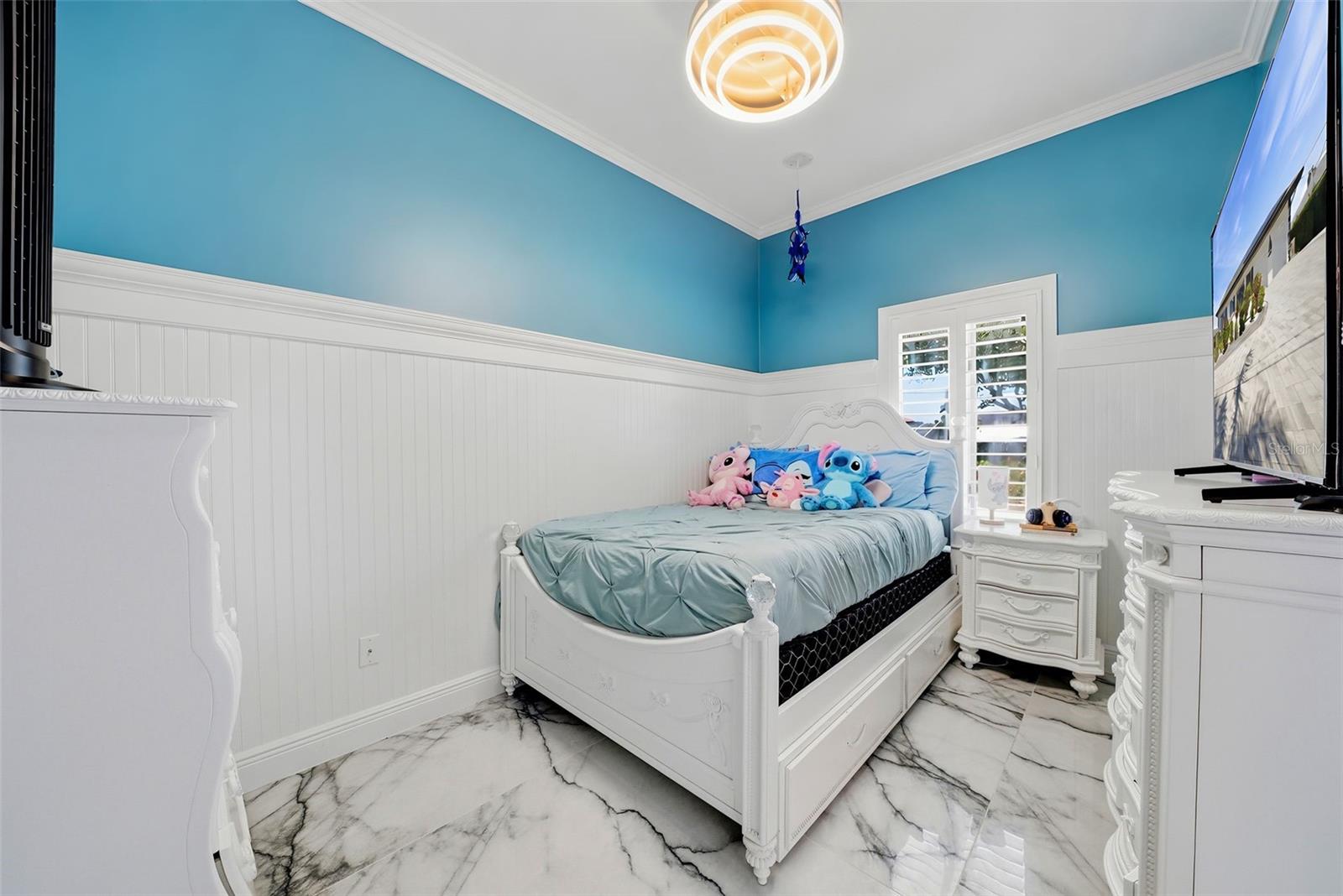 5207 BAY STATE RD — photo 37