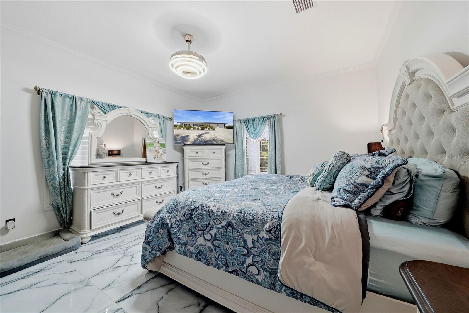 5207 BAY STATE RD — photo 41