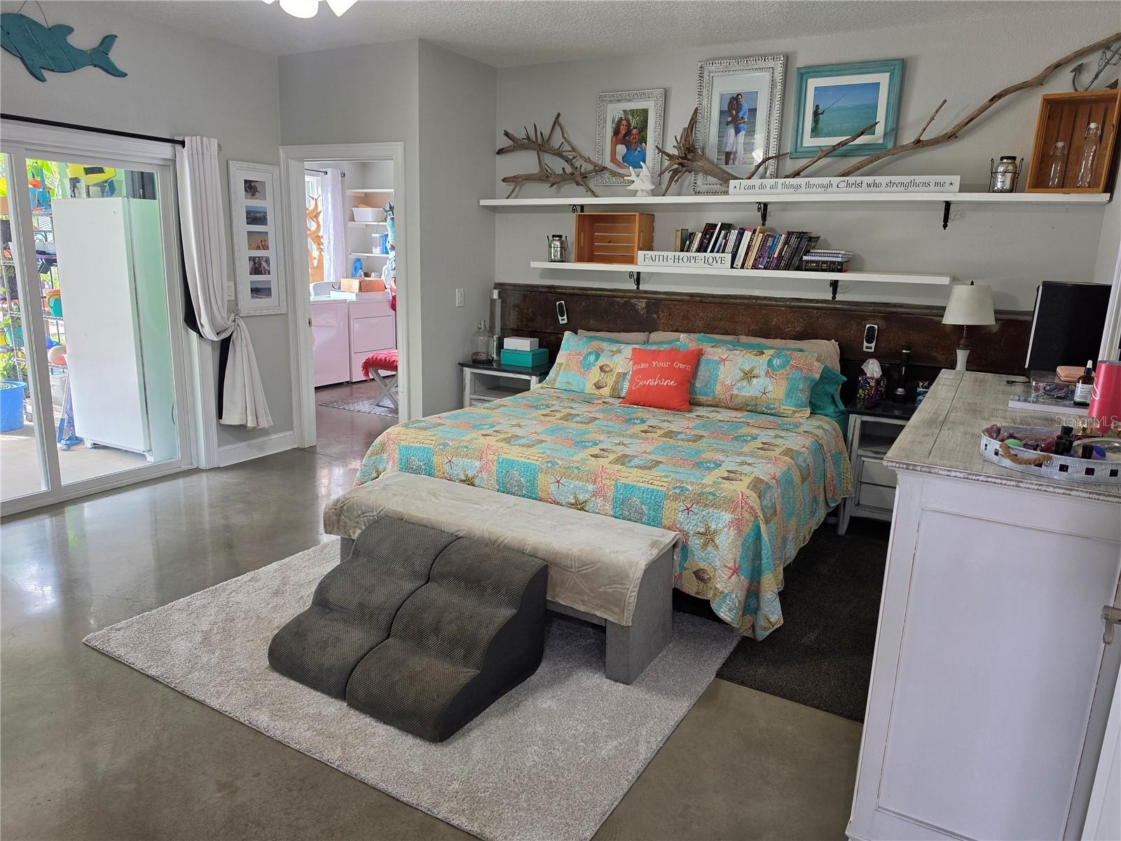 390 HENDERSON AVE — photo 35