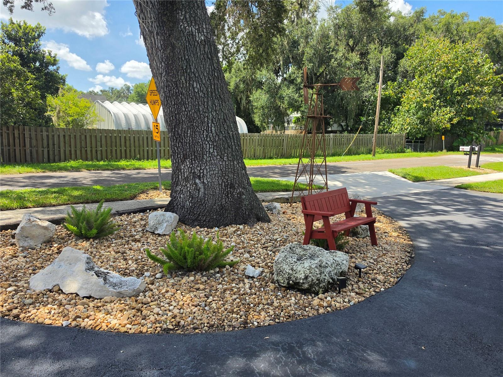 390 HENDERSON AVE — photo 49