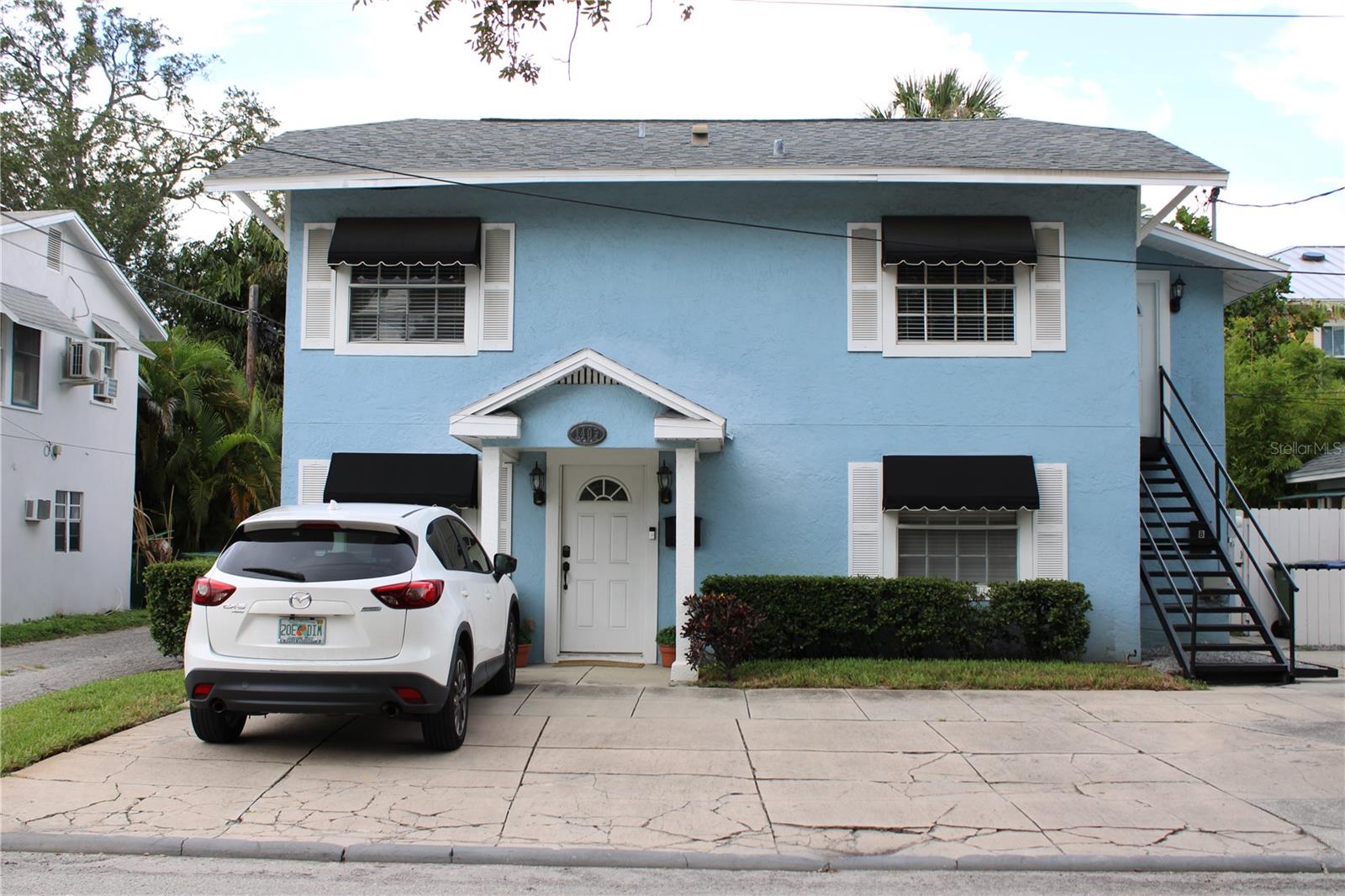 1405 W DE LEON ST ##B — photo 2