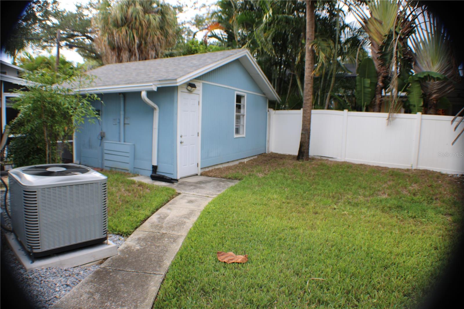 1405 W DE LEON ST ##B — photo 20