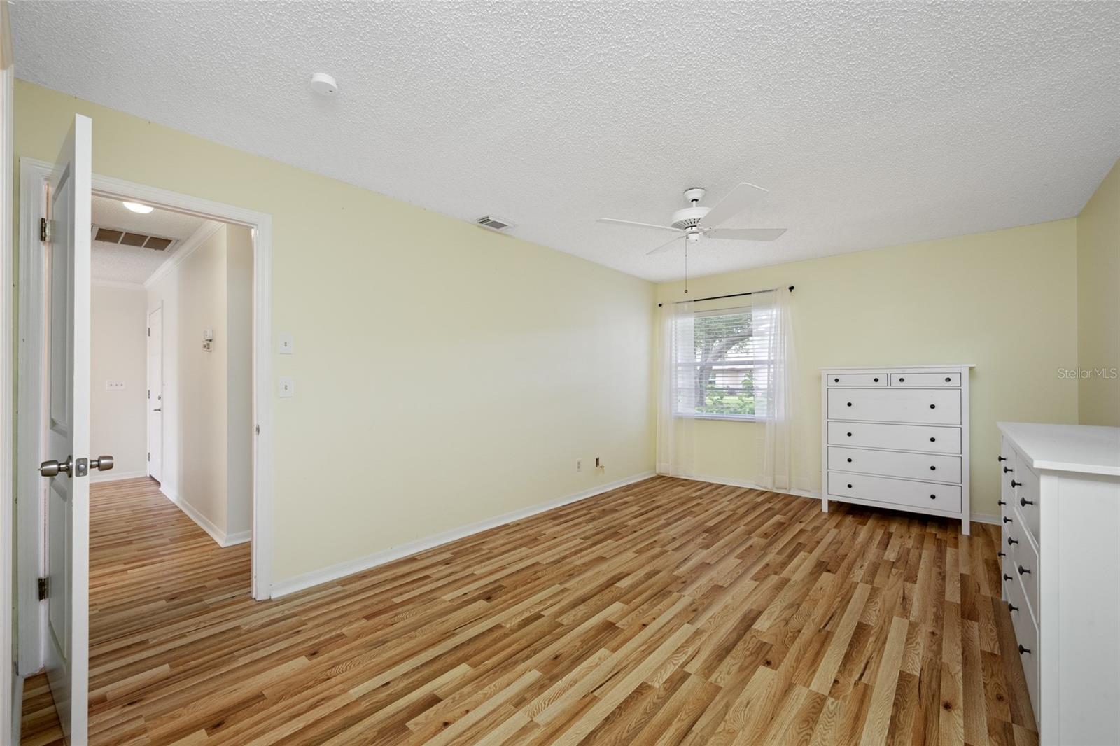 2020 HULLHOUSE DR — photo 21