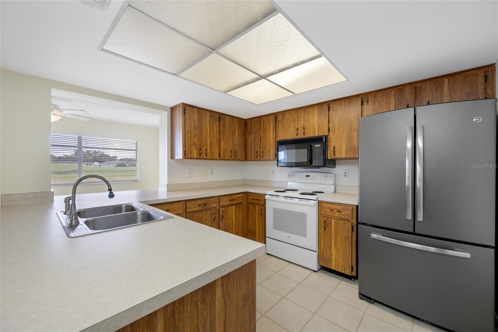 2020 HULLHOUSE DR — photo 8