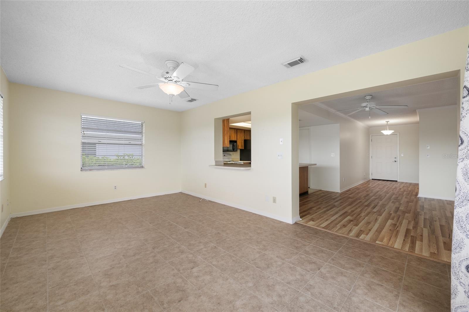 2020 HULLHOUSE DR — photo 16