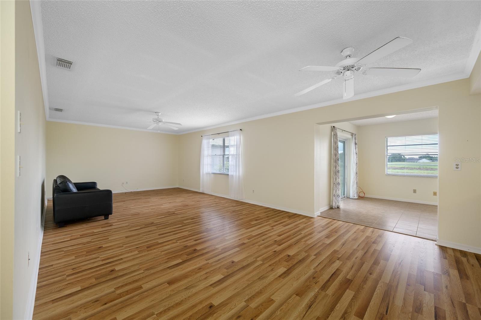 2020 HULLHOUSE DR — photo 4