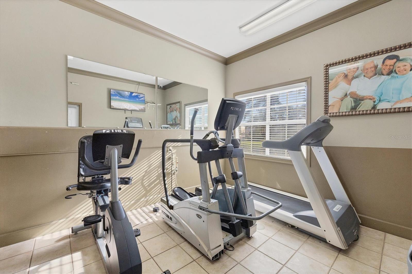 1015 VILLAGIO CIR #102 — photo 28