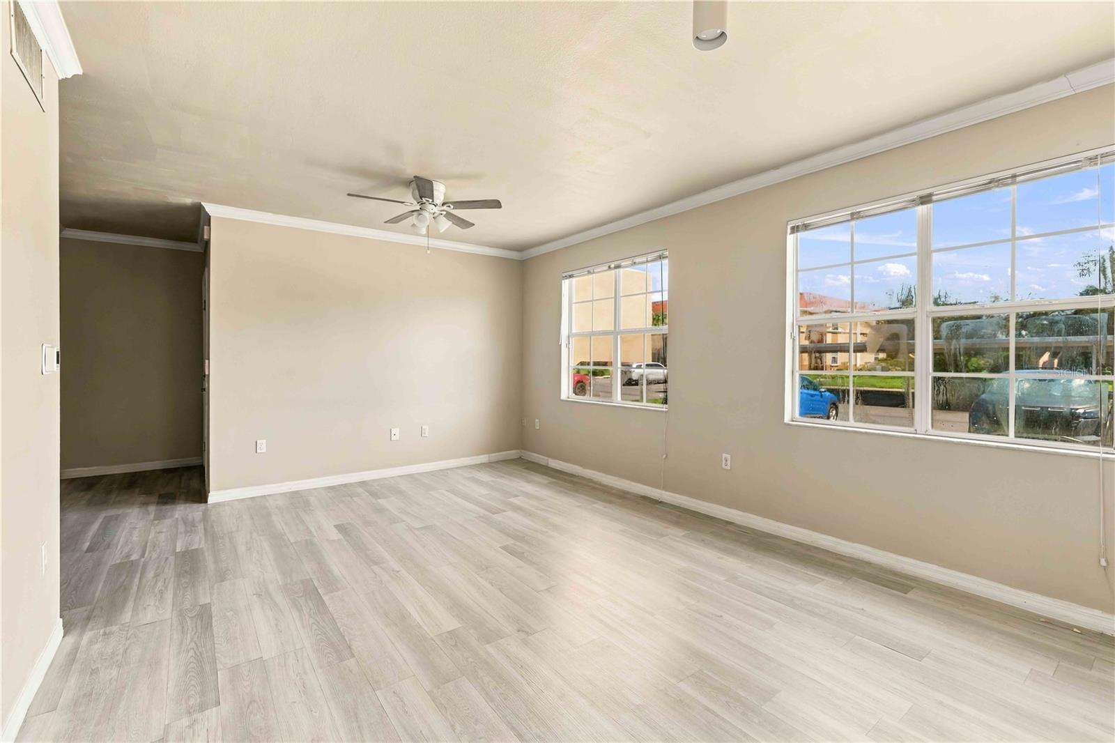 1015 VILLAGIO CIR #102 — photo 8